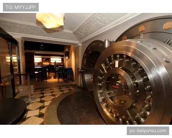 奥斯卡·皮斯托瑞斯家里保险柜比健身房还大